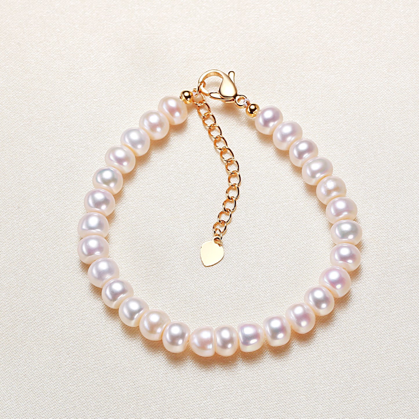 Pearl Plain White Bracelet