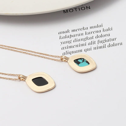Abalone Shell & Turquoise Inlaid Short Chic Necklace - Trendy Radar