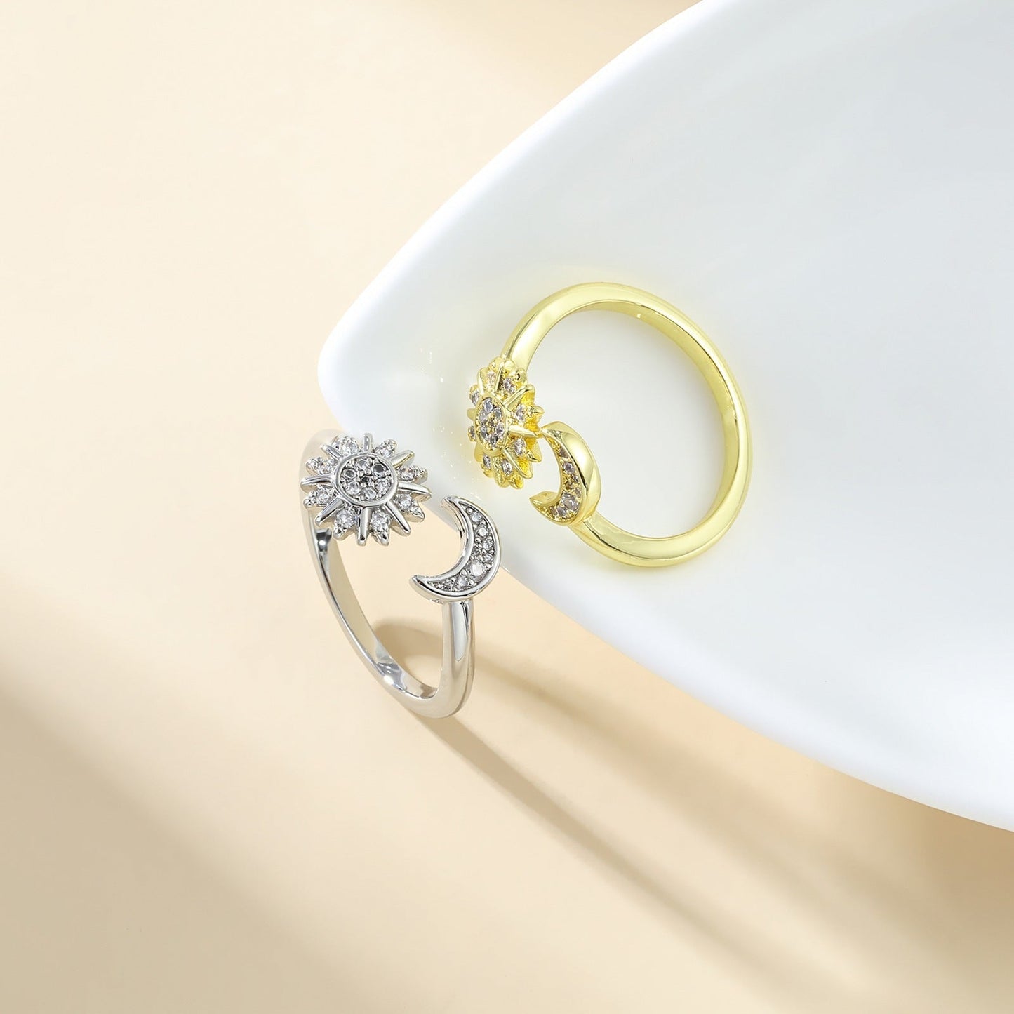 Adjustable Star and Moon Ring with Rhinestones - Trendy Radar
