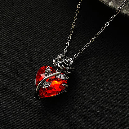 Punk Rose Love Necklace – Fashion Personality Heart Shaped Clavicle Chain Pendant for Valentine’s Day