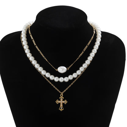 Beaded Beach Pearl Necklace with Resin Star Pendant