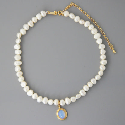 Round Medal Pearl Necklace with Irregular Pearl