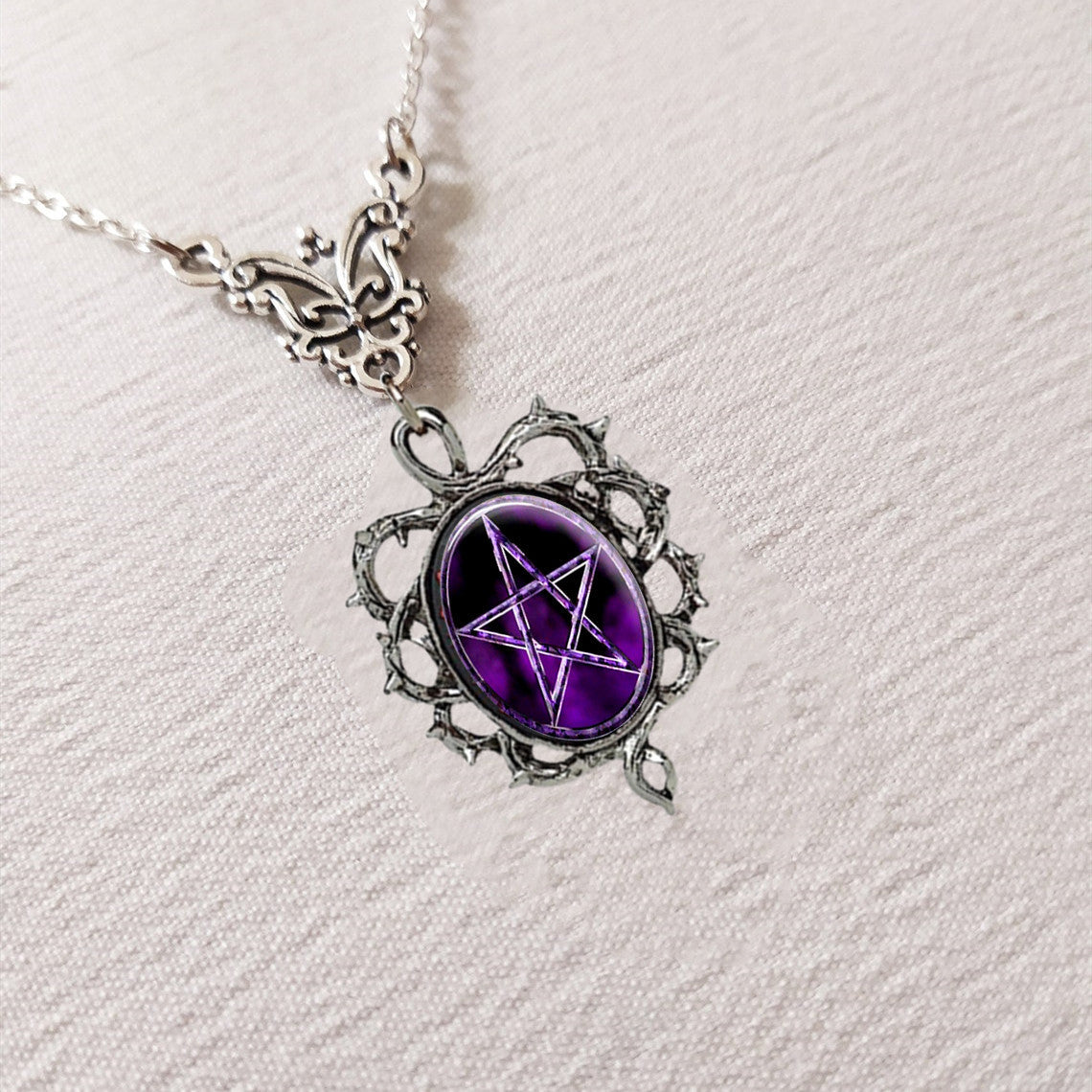 Unisex Purple Pentagram Pendant Necklace with Thorn Frame