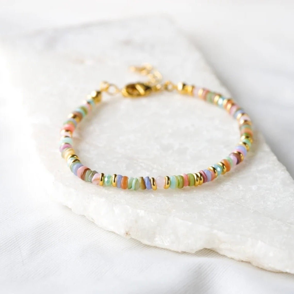 Colorful Natural Shell Hand - Woven Beaded Bracelet - Trendy Radar