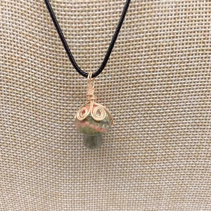 Winding Small Mushroom Natural Stone Necklaces