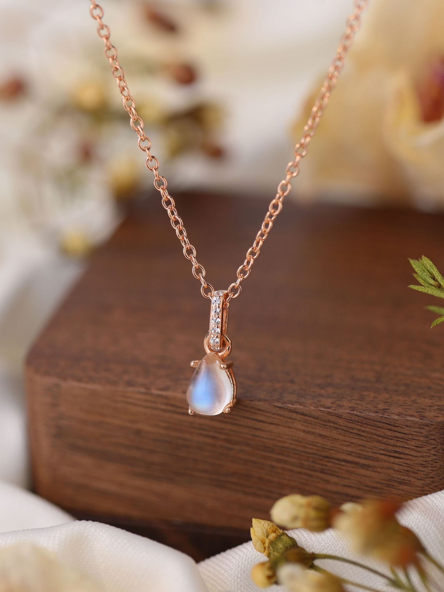 925 Silver Water Drop Moonstone Necklace