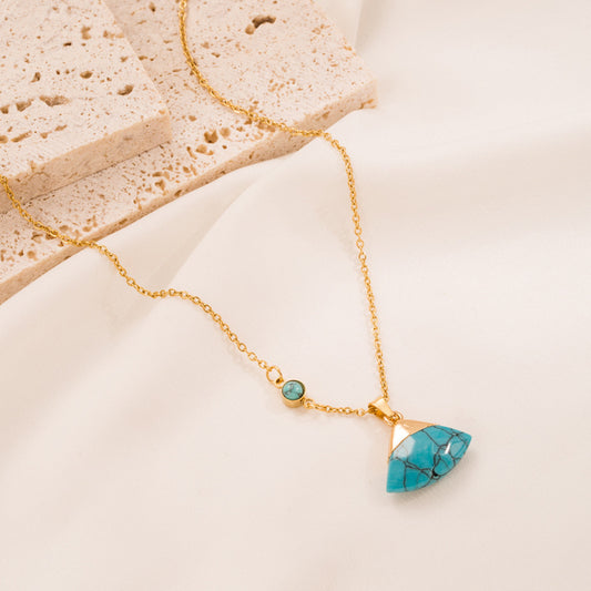 Retro Turquoise Leaf Necklace