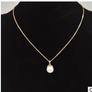 Freshwater Pearl Pendant Necklace