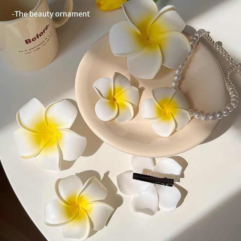 Plumeria Rubra Leather Flower Hairclip