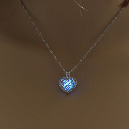 Best Mom Glow-in-the-Dark Necklace
