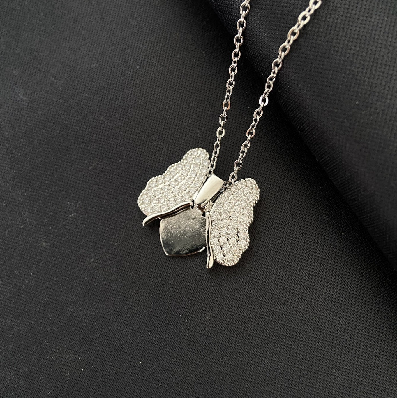 Openable Butterfly Pendant Necklace