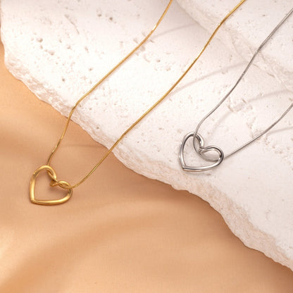 Twist Hollow Heart Pendant Necklace