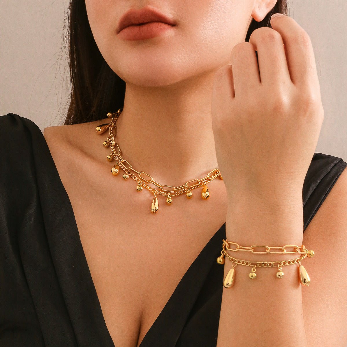 Glossy Comma Pendant Necklace & Bracelet - Trendy Radar