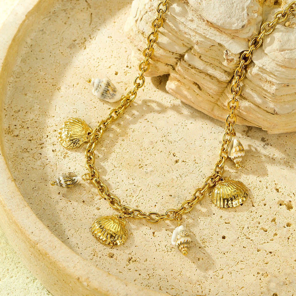 Ins Summer Ocean Style 18K Gold Titanium Steel Shell & Conch Necklace - Trendy Radar