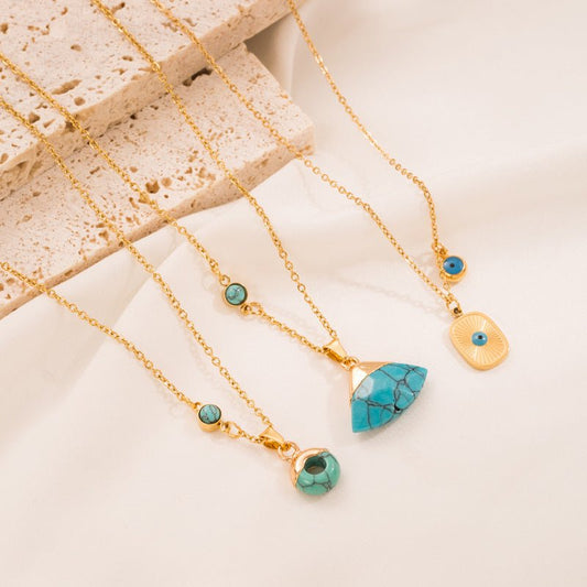 Retro Turquoise Leaf Necklace - Trendy Radar
