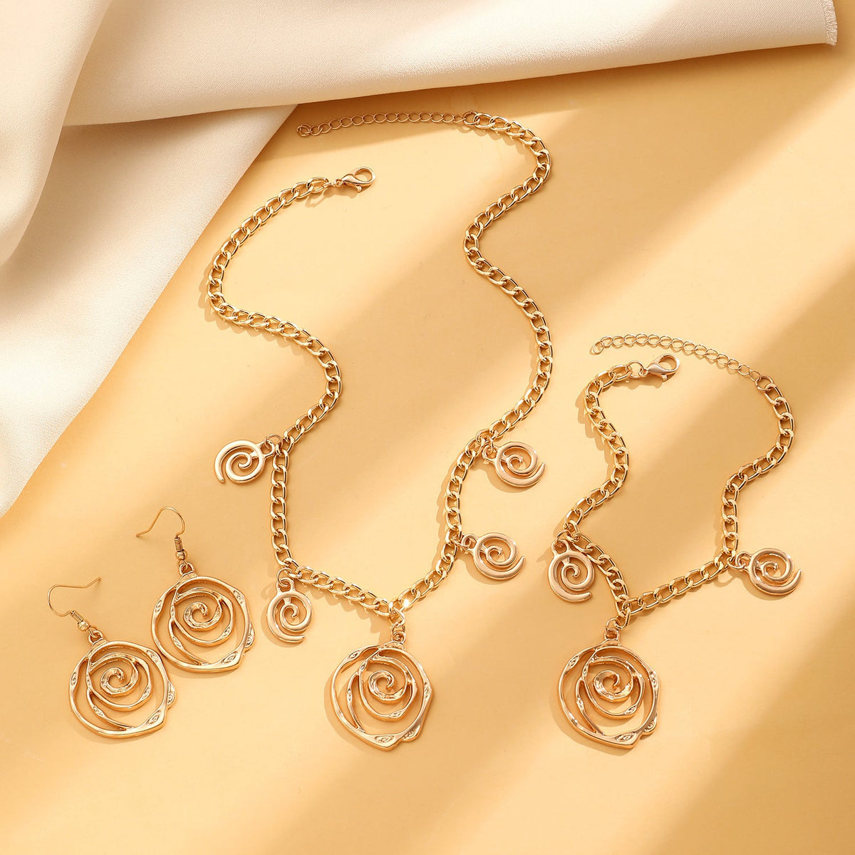 Spiral Donut Necklace, Bracelet & Earrings Set - Trendy Radar