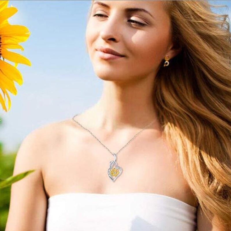 Sunshine Sunflower Pendant Necklace - Trendy Radar